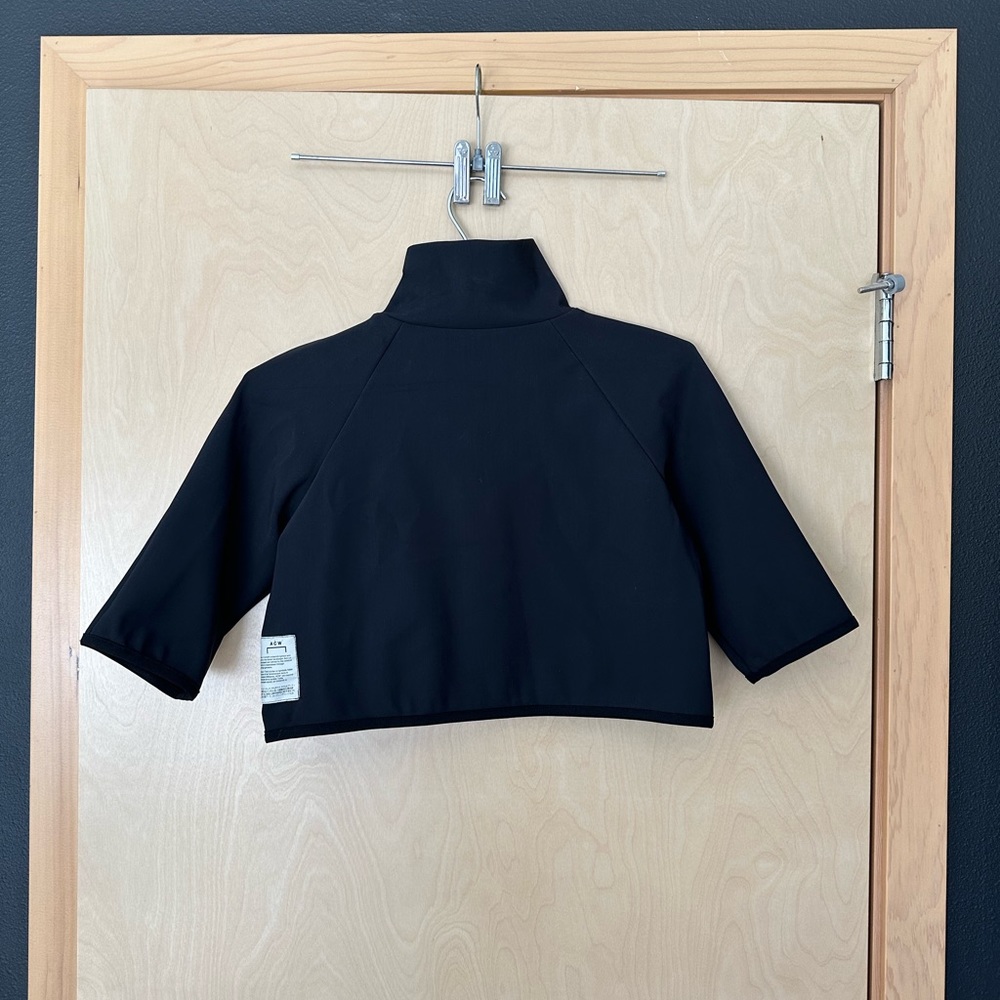 ACW cropped half zip - Picture 2 of 4